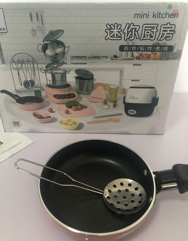 勞動課回歸帶火“兒童廚具”？但產品安全性存疑 娃的安全可別“炒糊”了